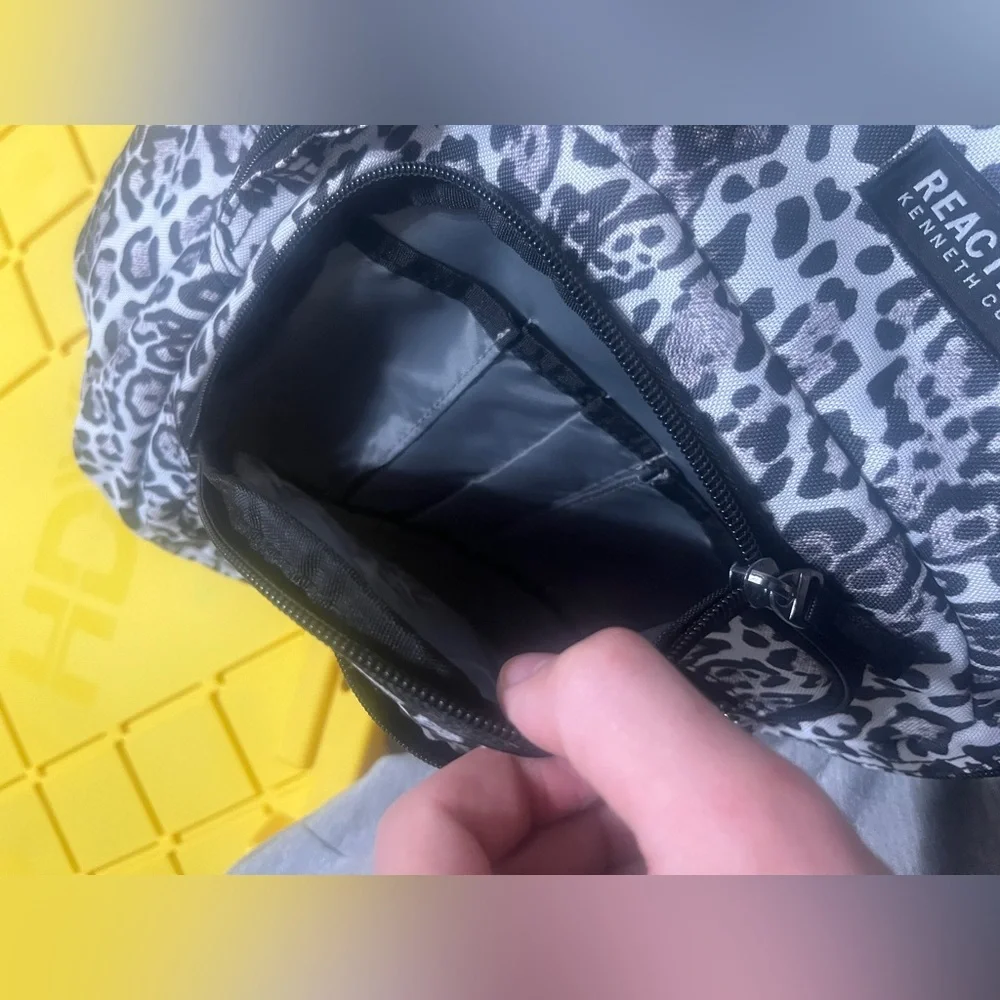 Kenneth Cole Backpack - Picture 5 of 6